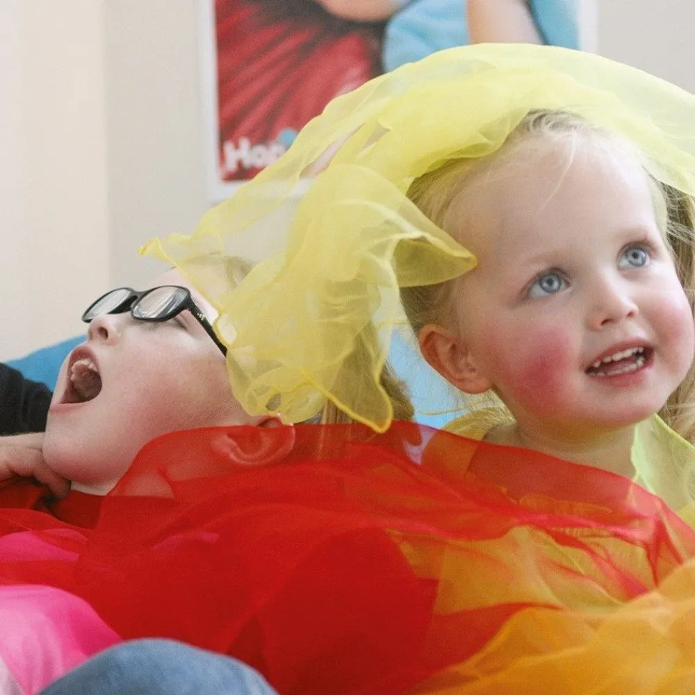 HOPTOYS Danse, Chant & Théâtre*Foulards Magiques