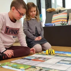 HOPTOYS Idees Cadeaux Pour Une Personne A Haut Potentiel*Tapis D'Activite Pour Bee-Bot/Blue-Bot